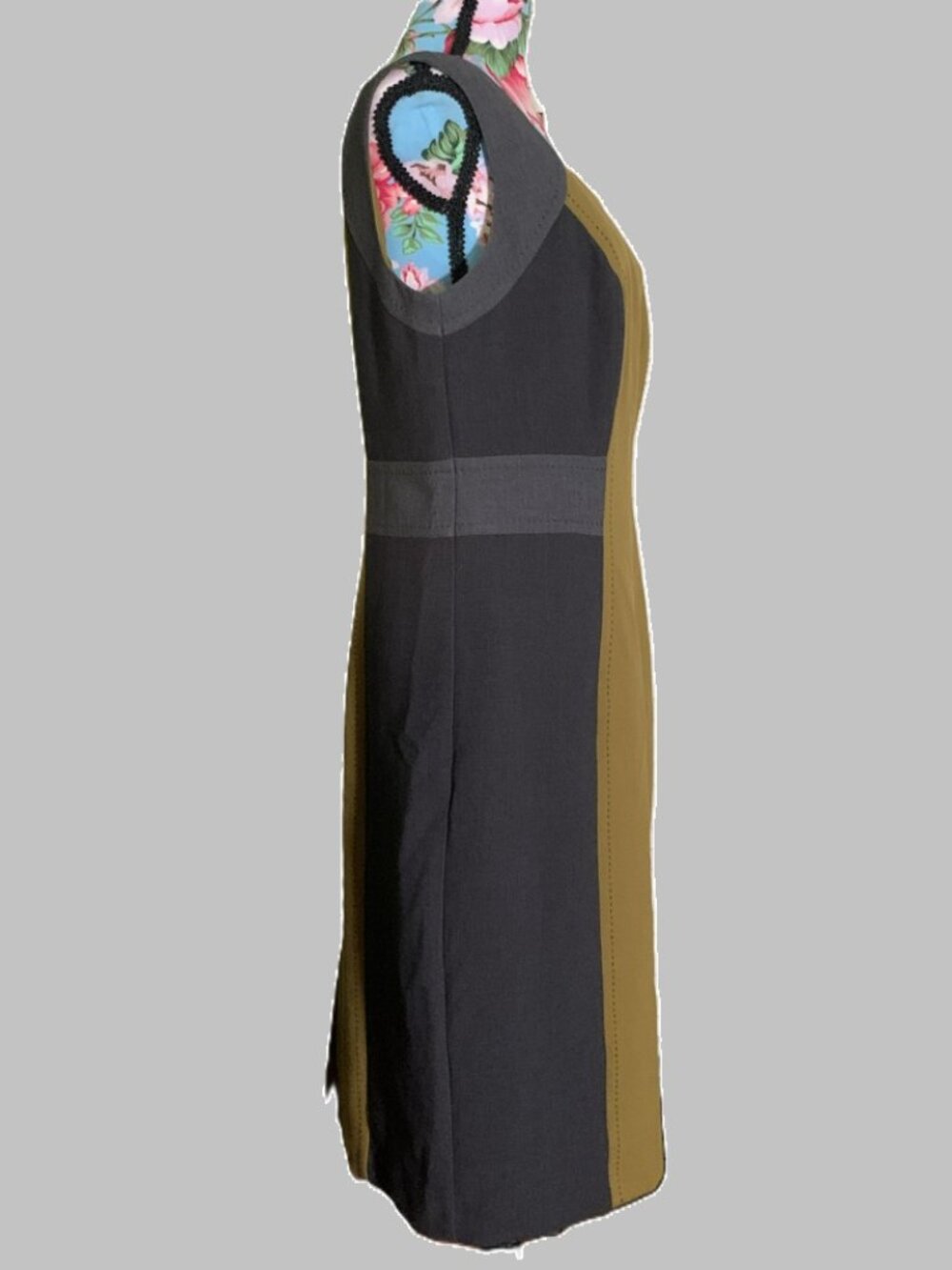Color block Sheath Dress - Picture 2 of 8